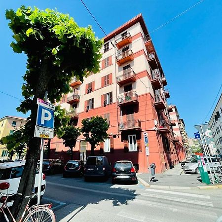 Appunti Di Viaggio Guesthouse La Spezia Luaran gambar